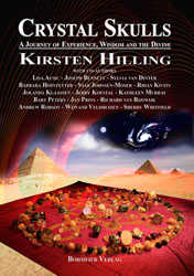Dies ist das Cover des Buches Crystal Skulls, erschienen im Bohmeier Verlag.